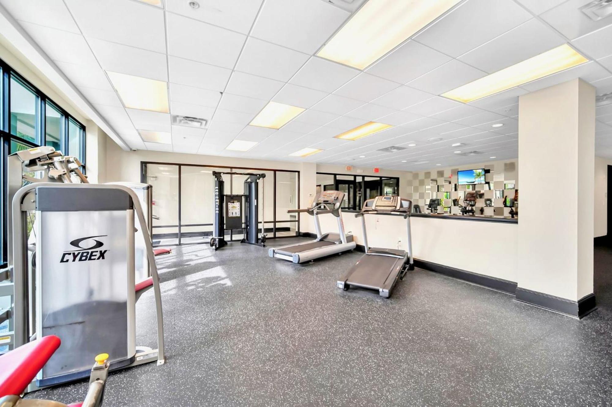 Modern 3Br Near Disney - Pool And Hot Tub! ออร์ลันโด ภายนอก รูปภาพ
