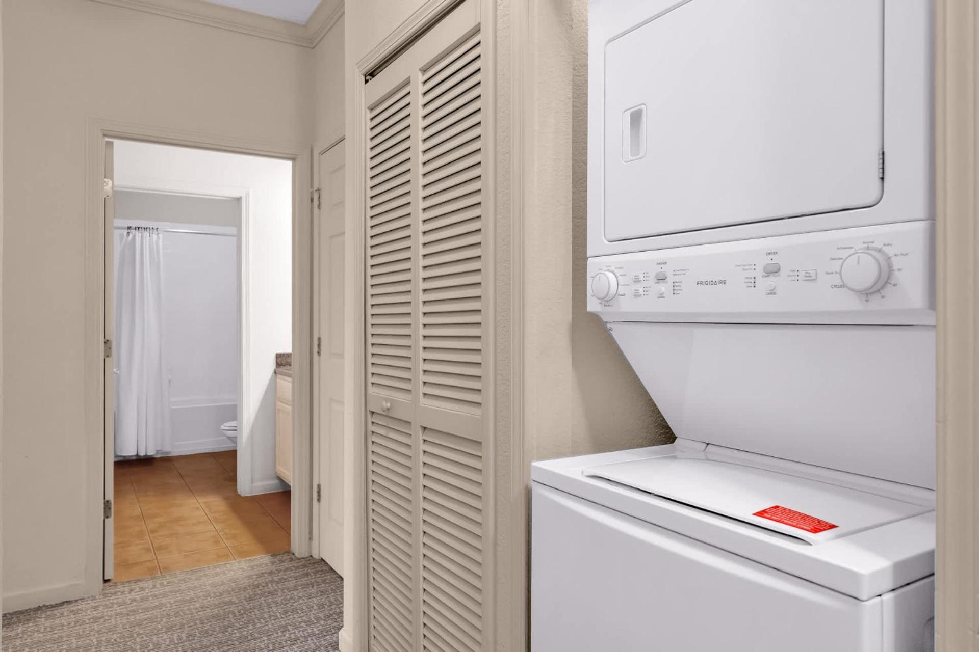 Modern 3Br Near Disney - Pool And Hot Tub! ออร์ลันโด ภายนอก รูปภาพ