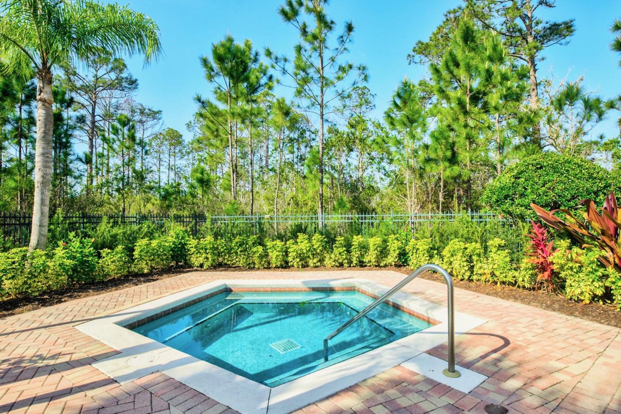 Modern 3Br Near Disney - Pool And Hot Tub! ออร์ลันโด ภายนอก รูปภาพ