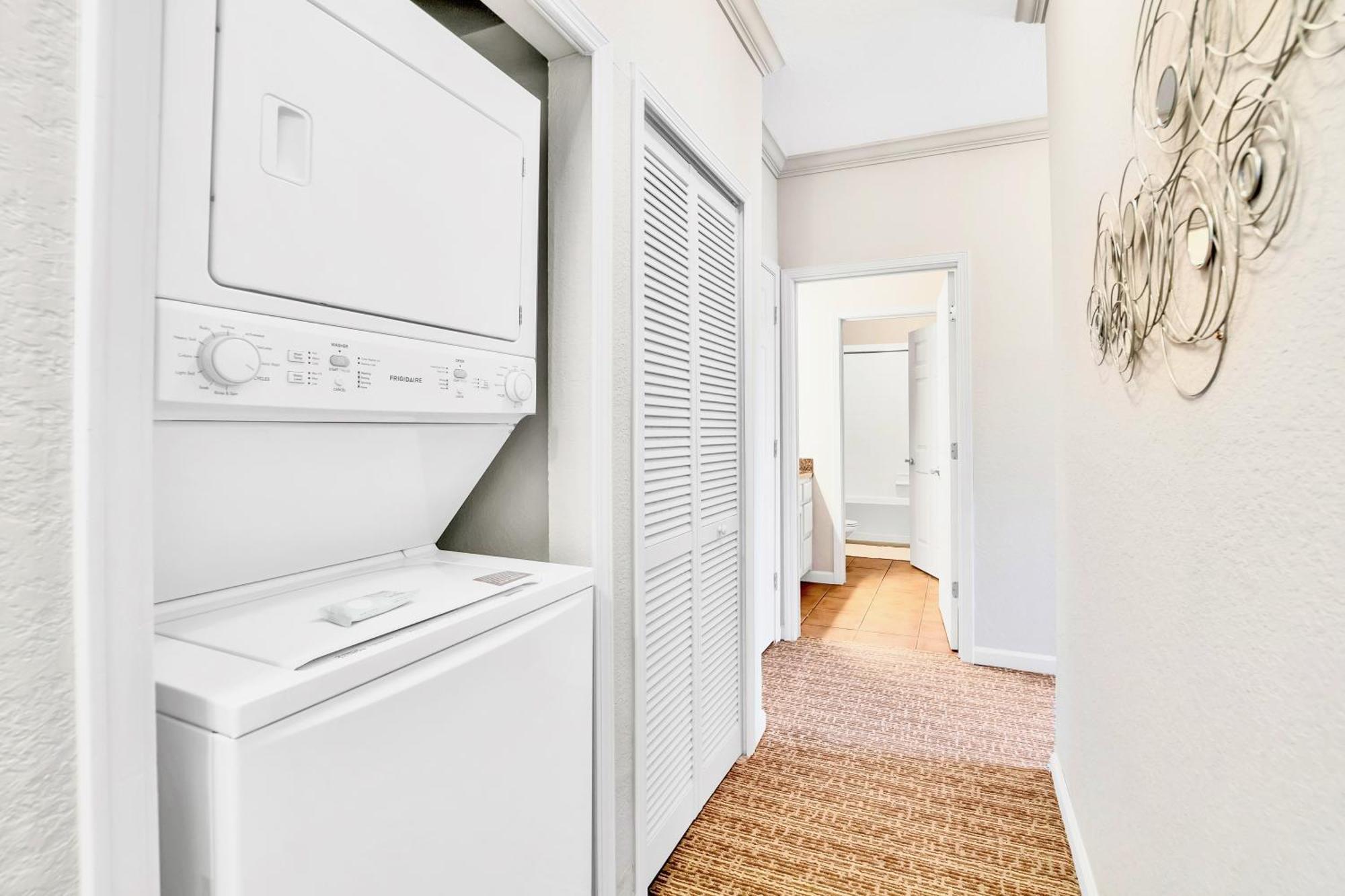 Modern 3Br Near Disney - Pool And Hot Tub! ออร์ลันโด ภายนอก รูปภาพ
